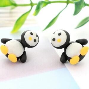 Handmade NWT 3D Polymer Clay Penguin Earrings